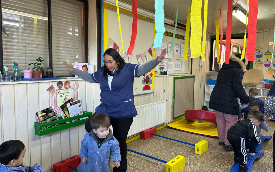 Día del derecho de los niños y las niñas: Juego con las familias